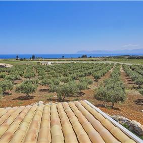 3 bedroom villa with pool near Scopollo, sleeps 6